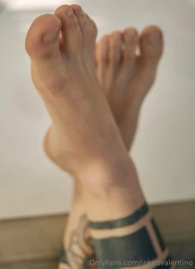 Where are my little slaves who lick my feet and worship me from below