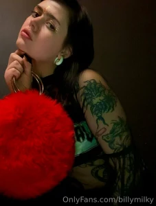 The extravagant look is what i really like the combination of bright