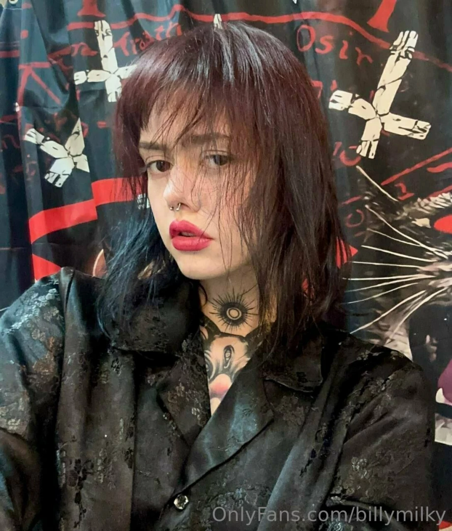 This red lipstick seems to suit me perfectly but i have the urge to 