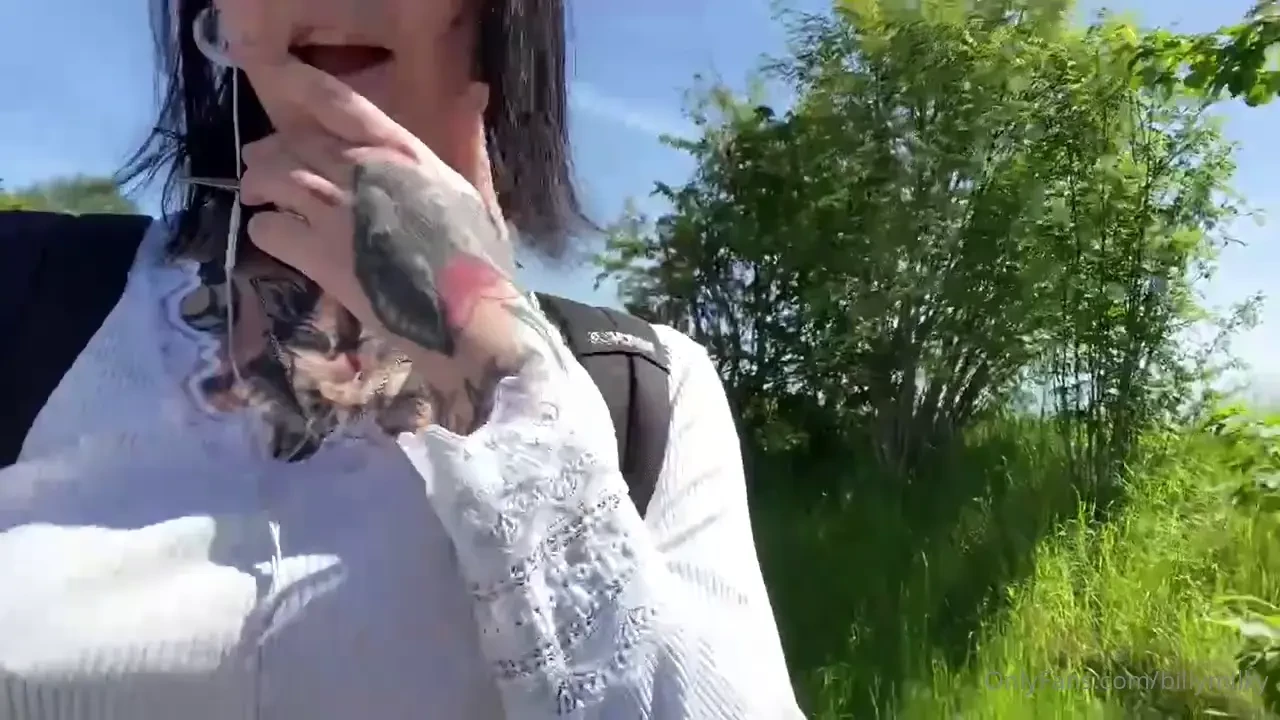 I m coming home from work honey it s so hot in here i need to take 