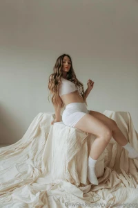 Come check out my girl natalie she ll blow your mind free for a part 1