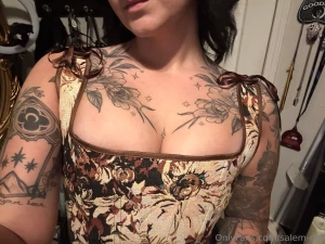 I need more corset tops in my life part 1