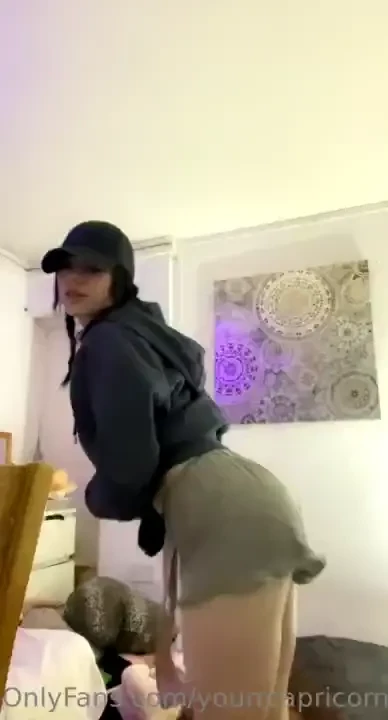 Shake that ass lt 3 dm for customs etc lt 3 