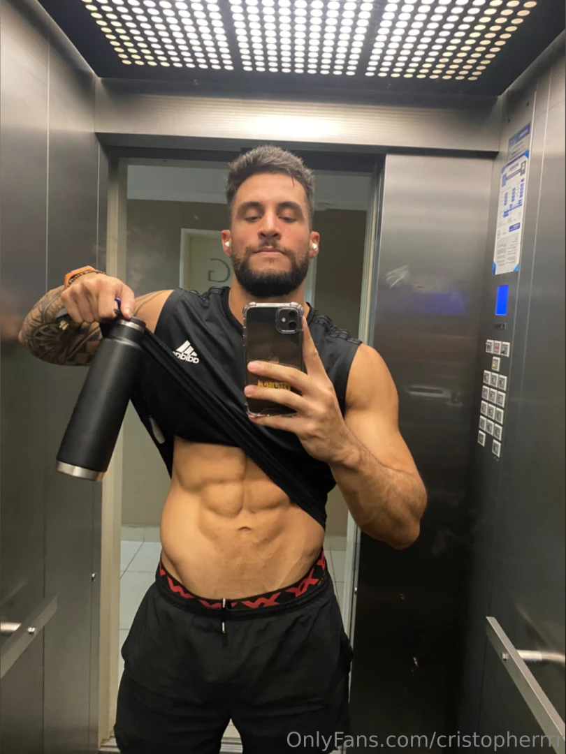 Cristopherrrr part 1 