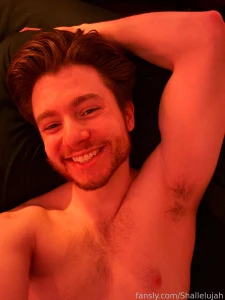 Trying to balance streaming making content cosplay asmr singing voice part 1