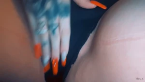 Willst du mehr sehen slide in meine dm s