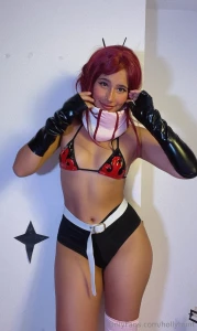 My cosplay bestie just made her page free go show her some love guys part 2
