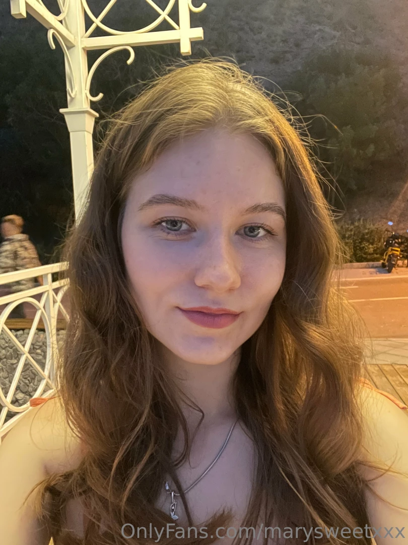 A few of my selfies and photos of the evening city where i live how do part 7 