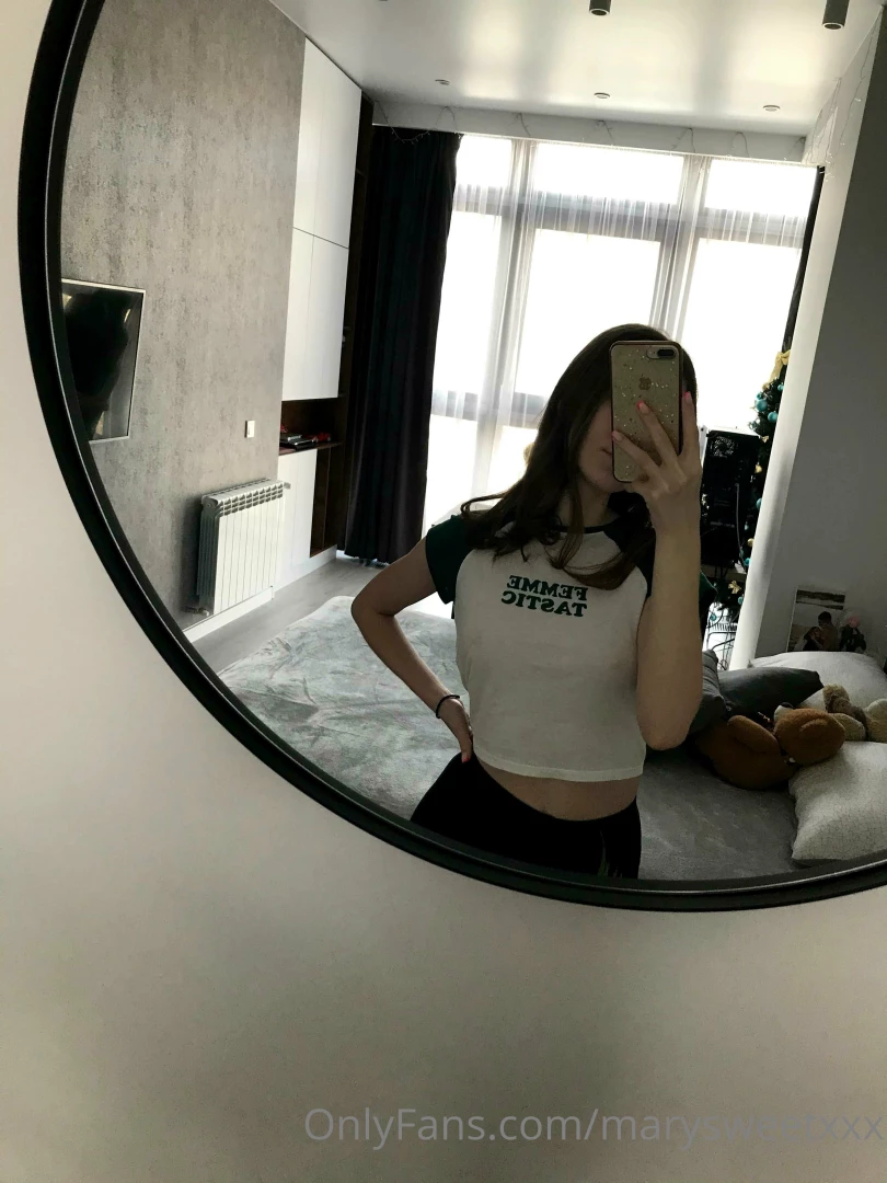 Good morniiing everyone have a nice day how do you start your day 
