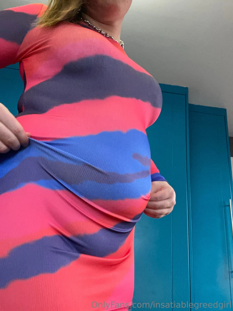 I like how this dress fits 