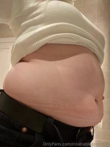 And me after the binge look how firm and tight my tummy is my jeans