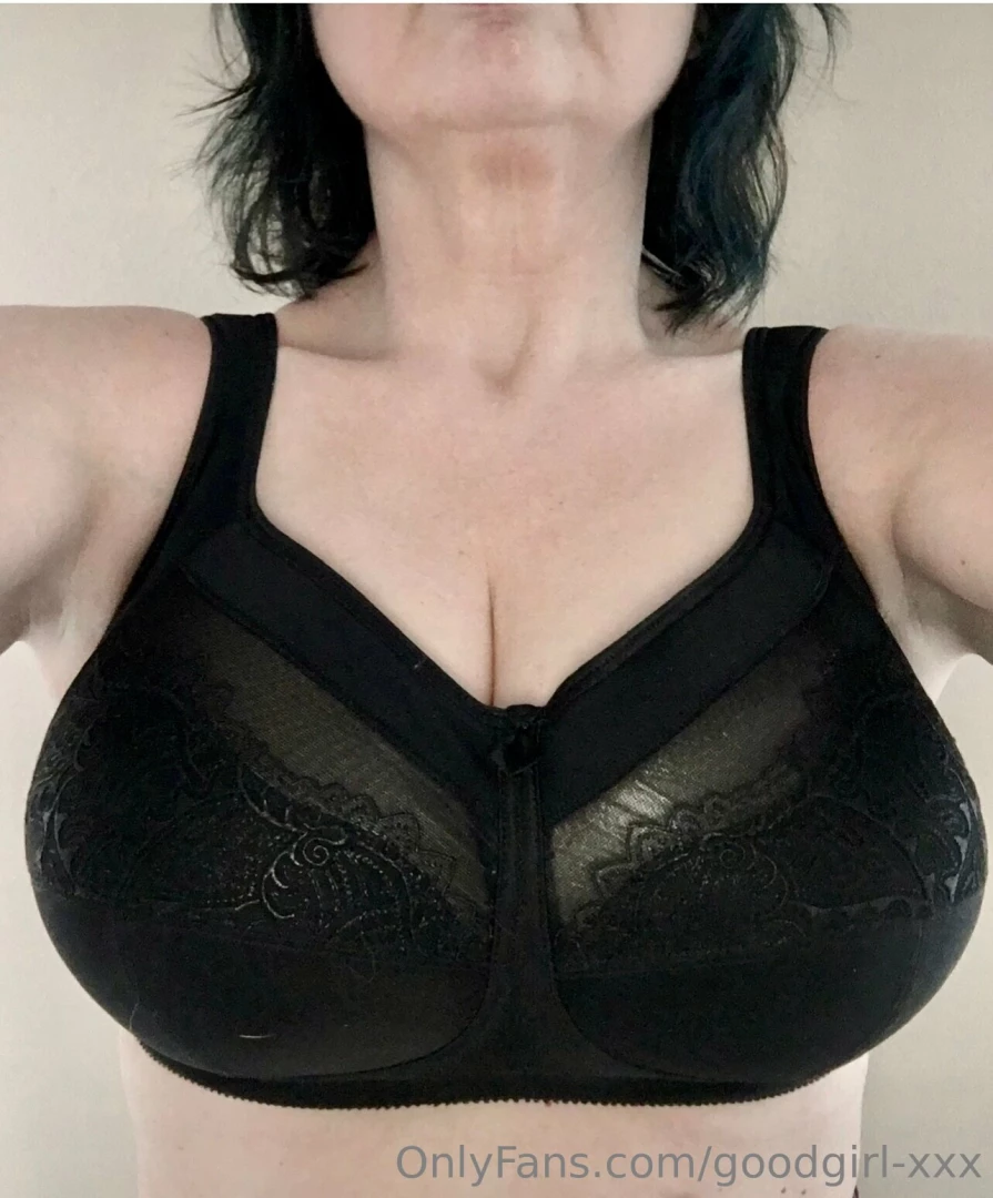Shh my huge tits g-cup are actually accessories do you prefer 