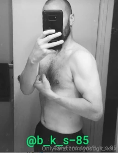 Check out my hot friend brandon - b_k_s-85 hi there beautiful i m here