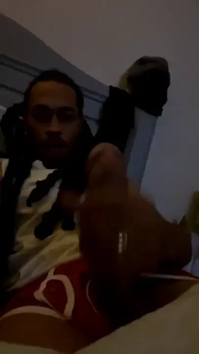 Stream started at 10 24 2023 05 45 am needing to bust but didn t want 