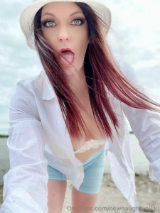 I was so horny i ended up touching myself on the bench by the water i part 1