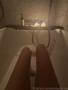 Du skulle v rt her og badet med med meg