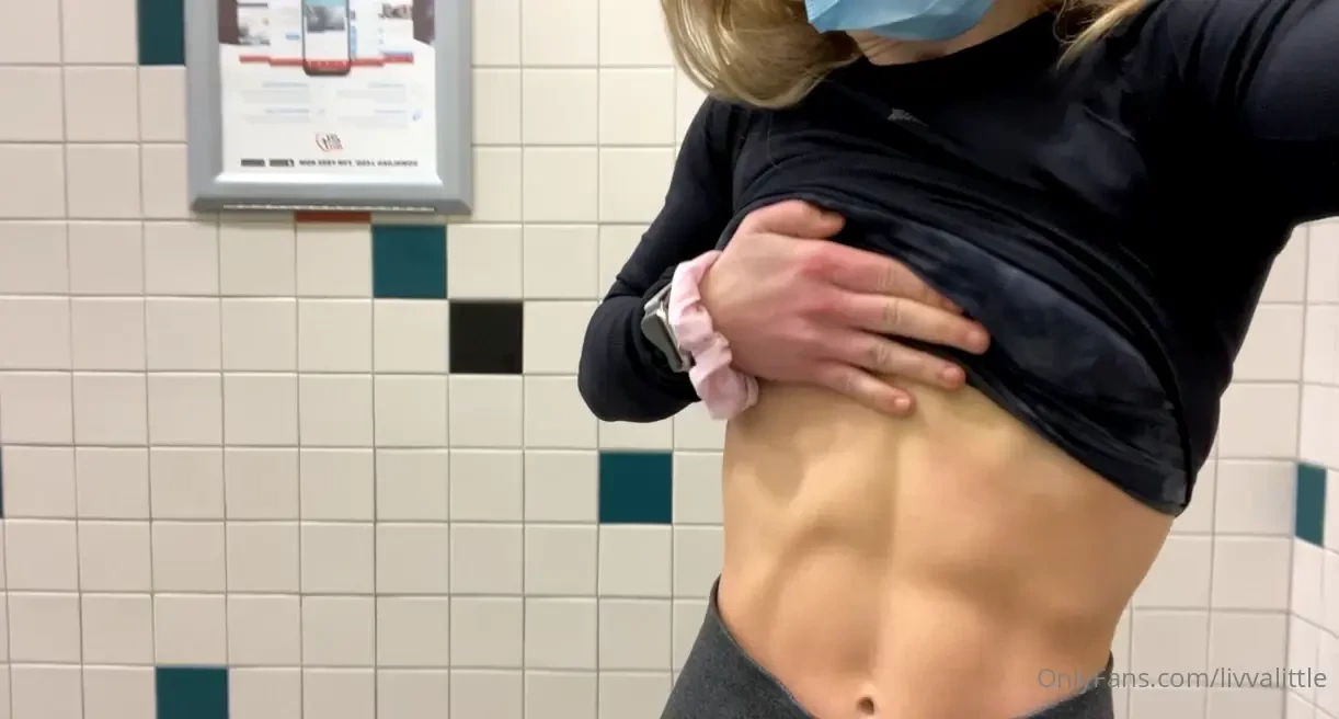 Would you fuck me at the gym if i asked you to 