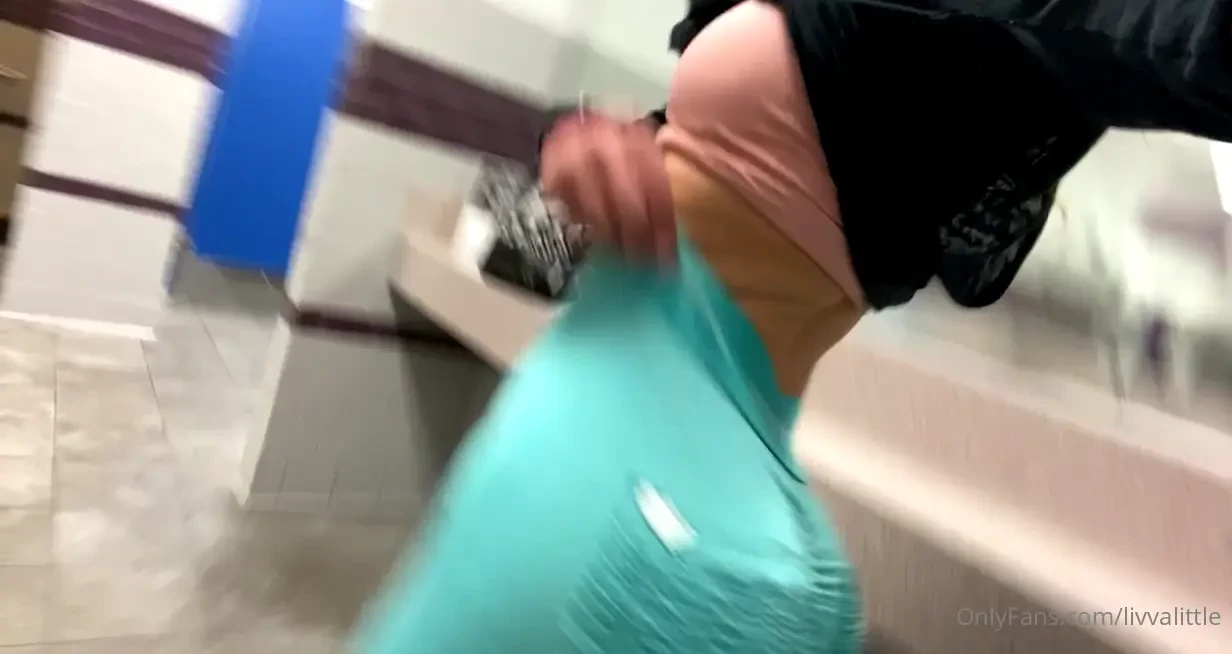 I gotta know would you still sub to me if i didn t have abs i m 