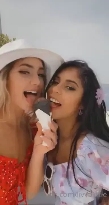 She s so hot like if you think we should collab fit queen 