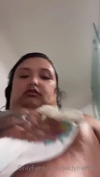 Did you know i love my ate after a steamy bath or shower cum get ready 