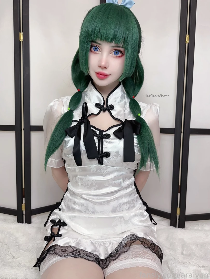 Do you like maomao maomao apothecarydiaries babyface cipao greenhair 