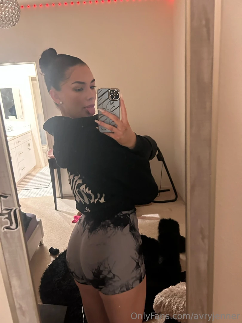 Kiss my bum part 3 
