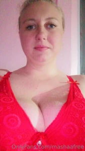 Hai sai scoatem mpreun pe pagina de vip te a tept cu poza mai