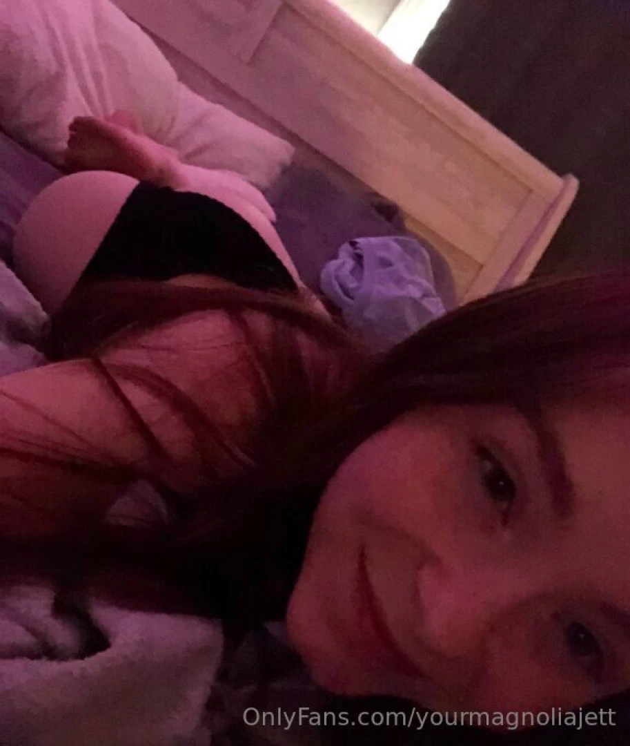 Someone said its hump day msg me and tell me what youd do to me on 