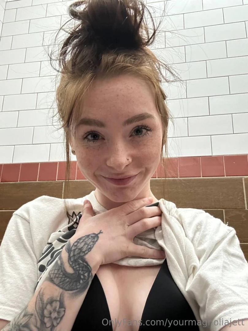 I wish my hands weren t the only ones feeling me up right now part 40 