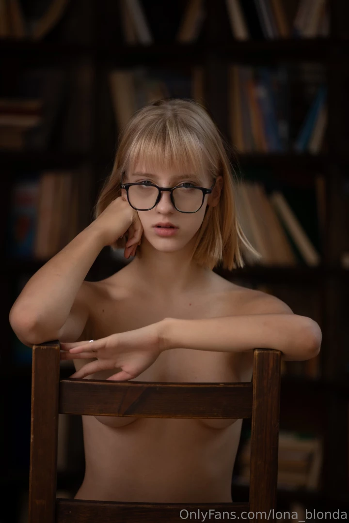 Jessica_jess has so much hot content that will make you cum in a part 19 