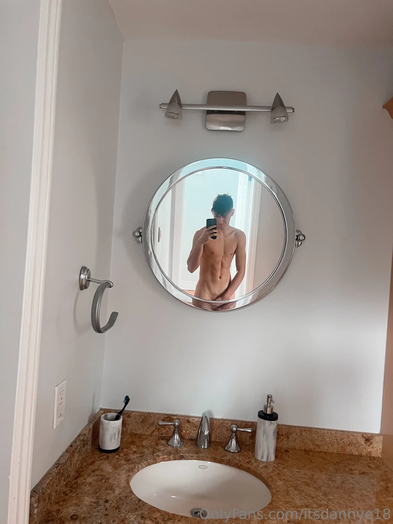 Why isn t the mirror bigger 