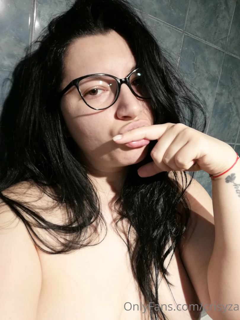 Unde vrei sa bag degetelu 