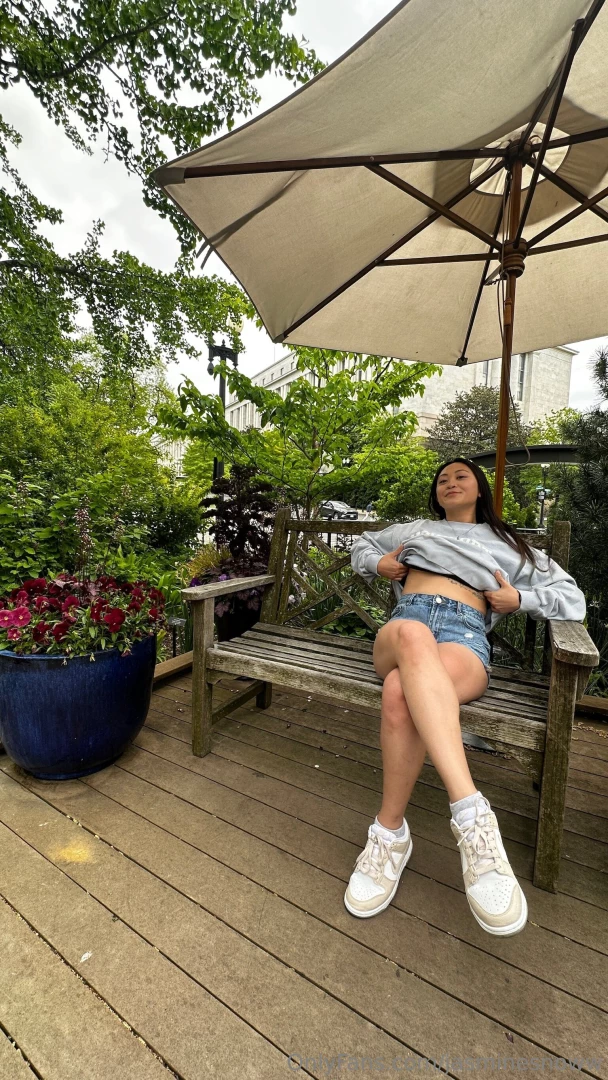 I m so scared i ll get caught but i loveee u guys part 3 