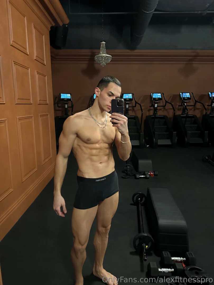 Gonna be making some new content soon what do you guys wanna see from part 22 