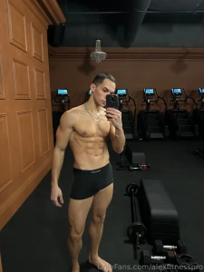 Gonna be making some new content soon what do you guys wanna see from part 22