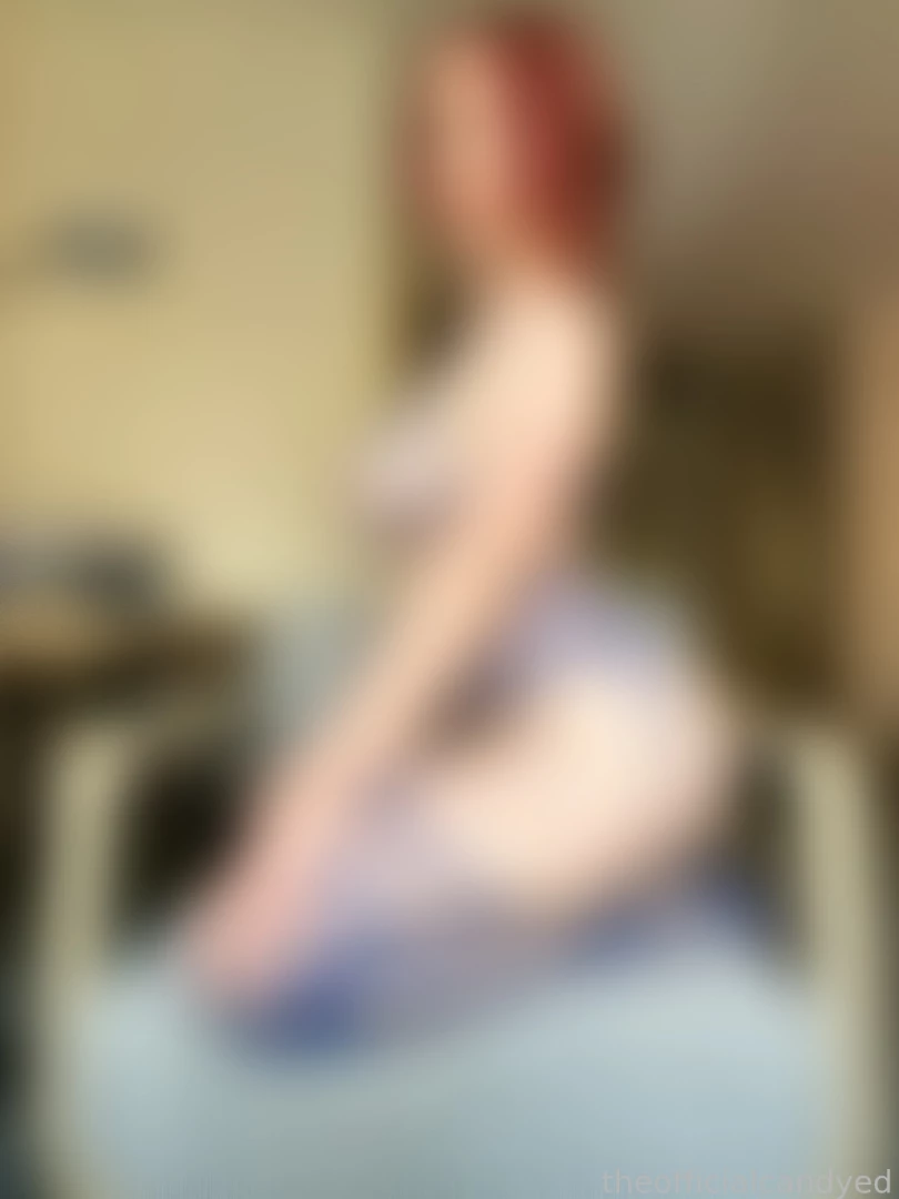 My favorite pose candylarue thickthighs thickthighssavelives fishnet 