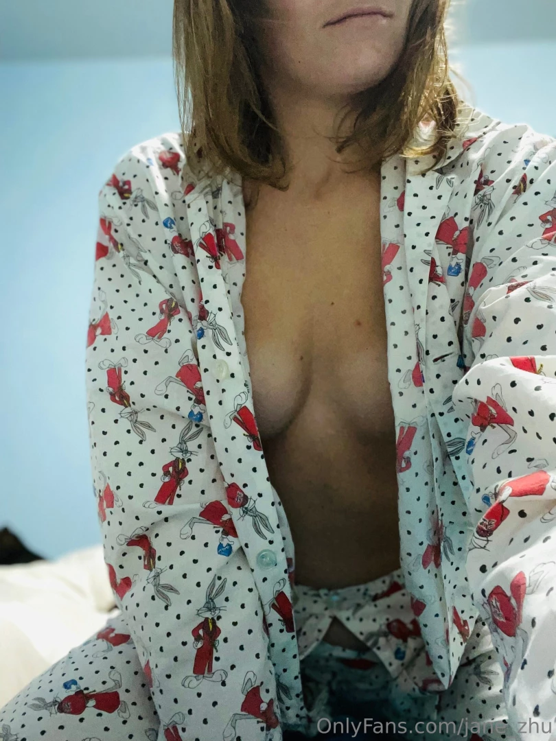 How do you like the pajamas maybe c i should take it off 