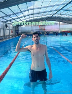I m mrbrownnstone free and i want to show you my whole body with great