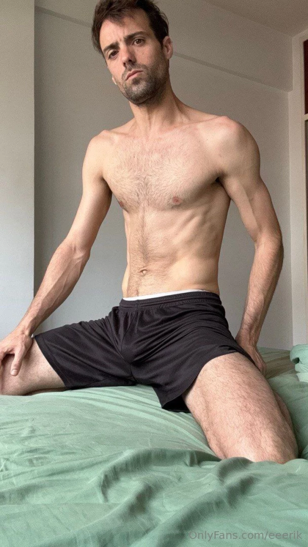 His name is eric ericpaulforall justericpaul videocalls videos on part 6 