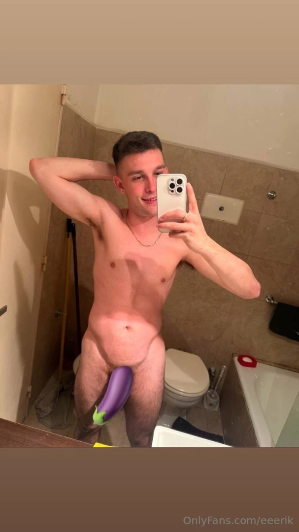 Free subscription my friend is very hot and wanting to please you 21x8 