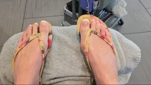 Who wants to see them wrapped around his dick