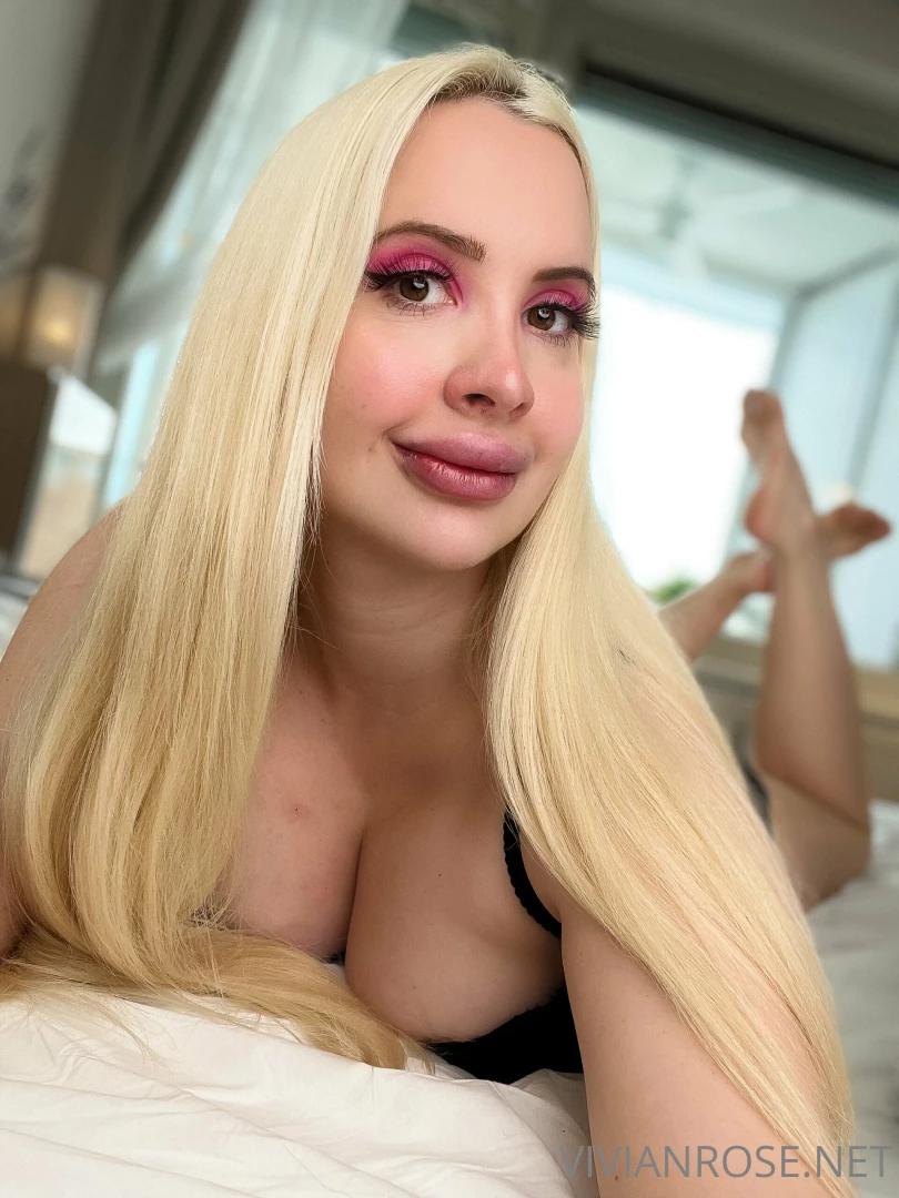 Watch me get naughty on my vip onlyfans vivianroseofficial part 4 