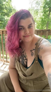 Need a fucking sugar daddy or paypig i m tired of paying for shit