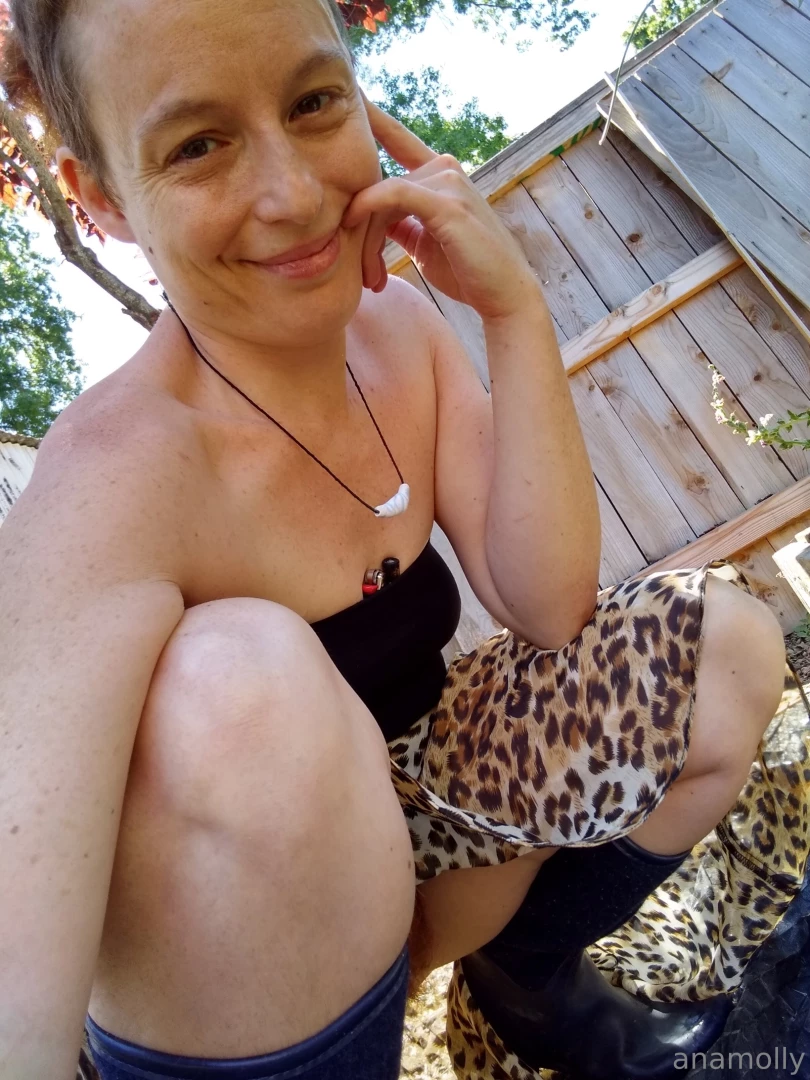 5th and final post greatest hits folder ends here with the naughty nun 