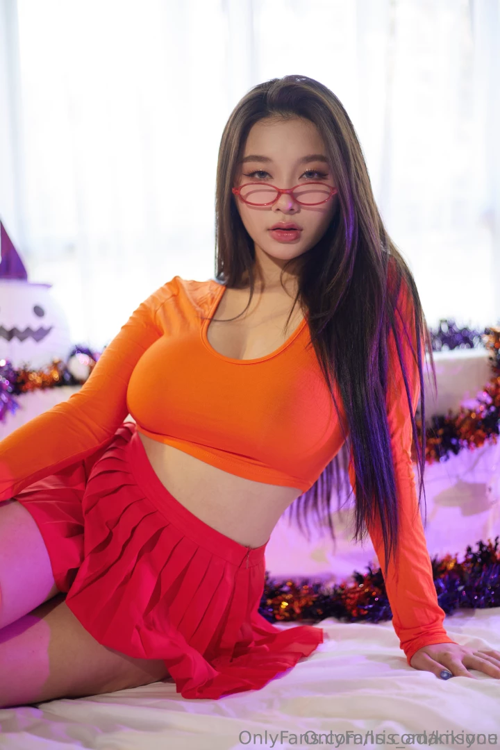 Follow my hottie s friend lris_adamsone advertisement advertisement part 4 