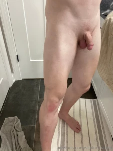 Fresh shave cum rub some lotion on my big muscular body part 9