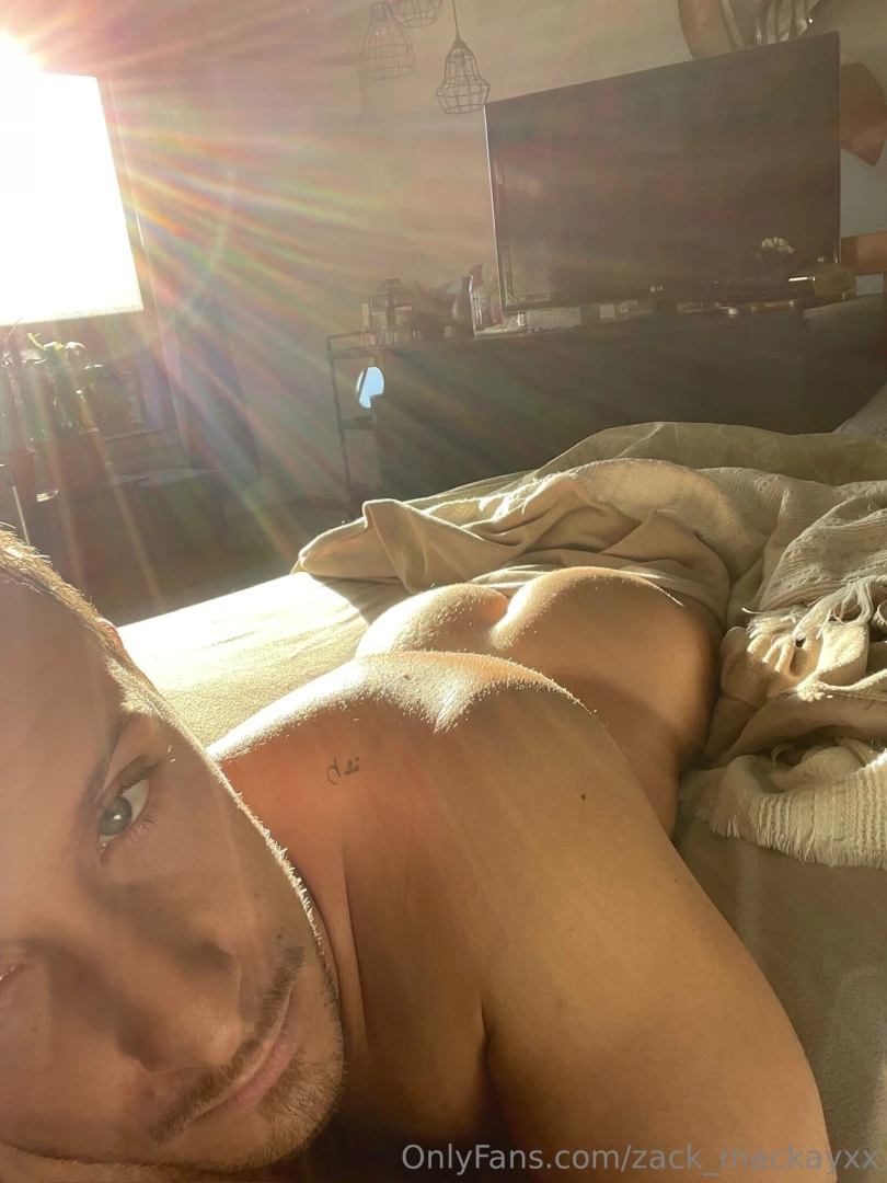 It s could outside i don t want to get out of bed 