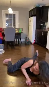 And my drunnnk assss trying to do the wap