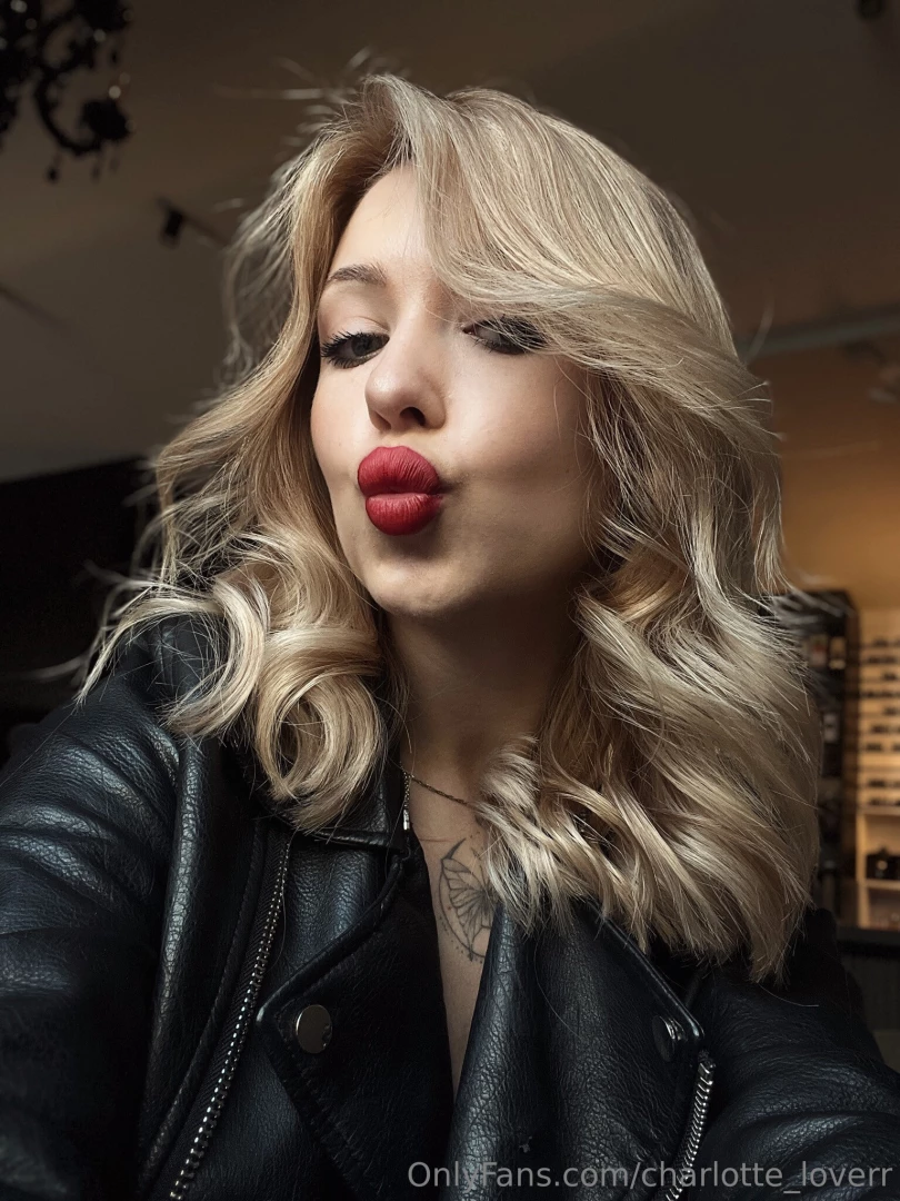 Lately i ve been into drawing - it s like meditation only with a 