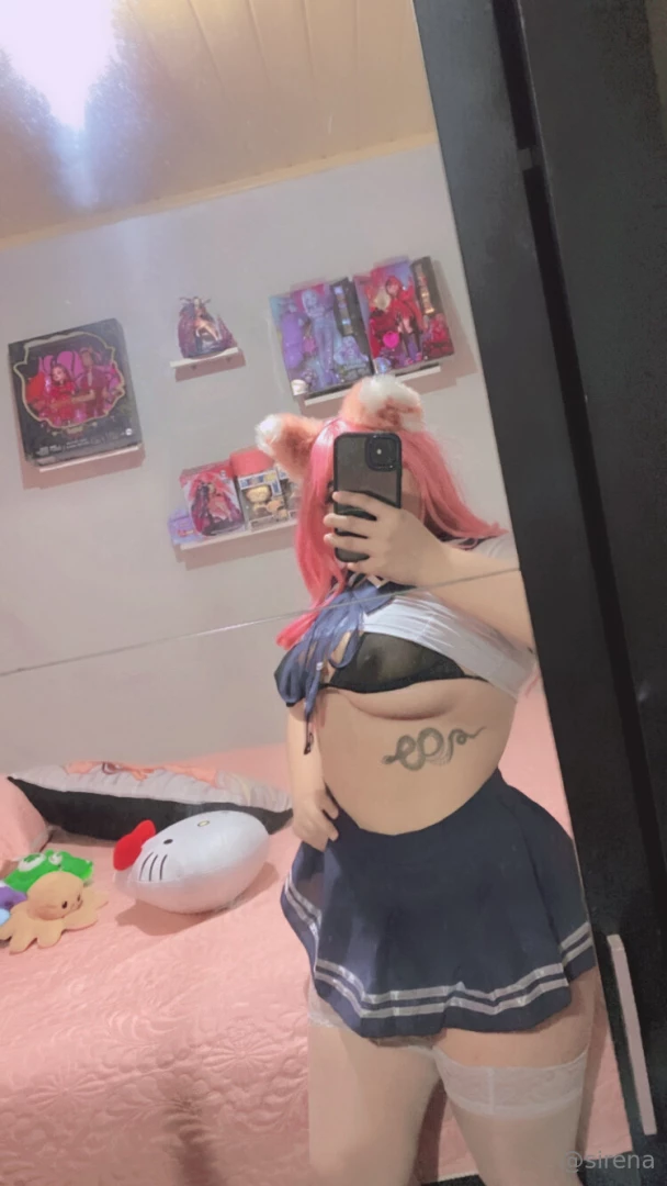 Look how good i look in uniform 